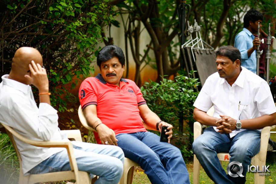 Ali Baba Okkade Donga